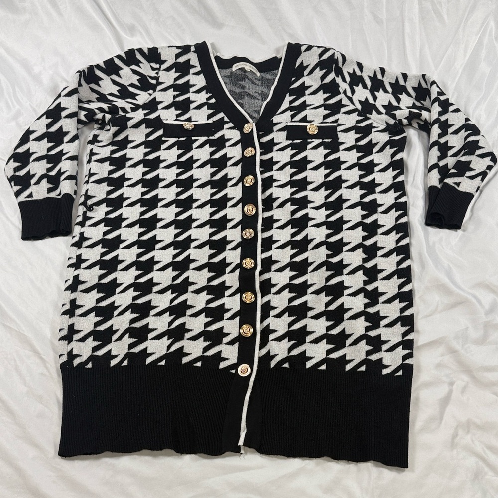 Madison & Hudson Houndstooth Cardigan Sweater Gold Button Plus Size 2X